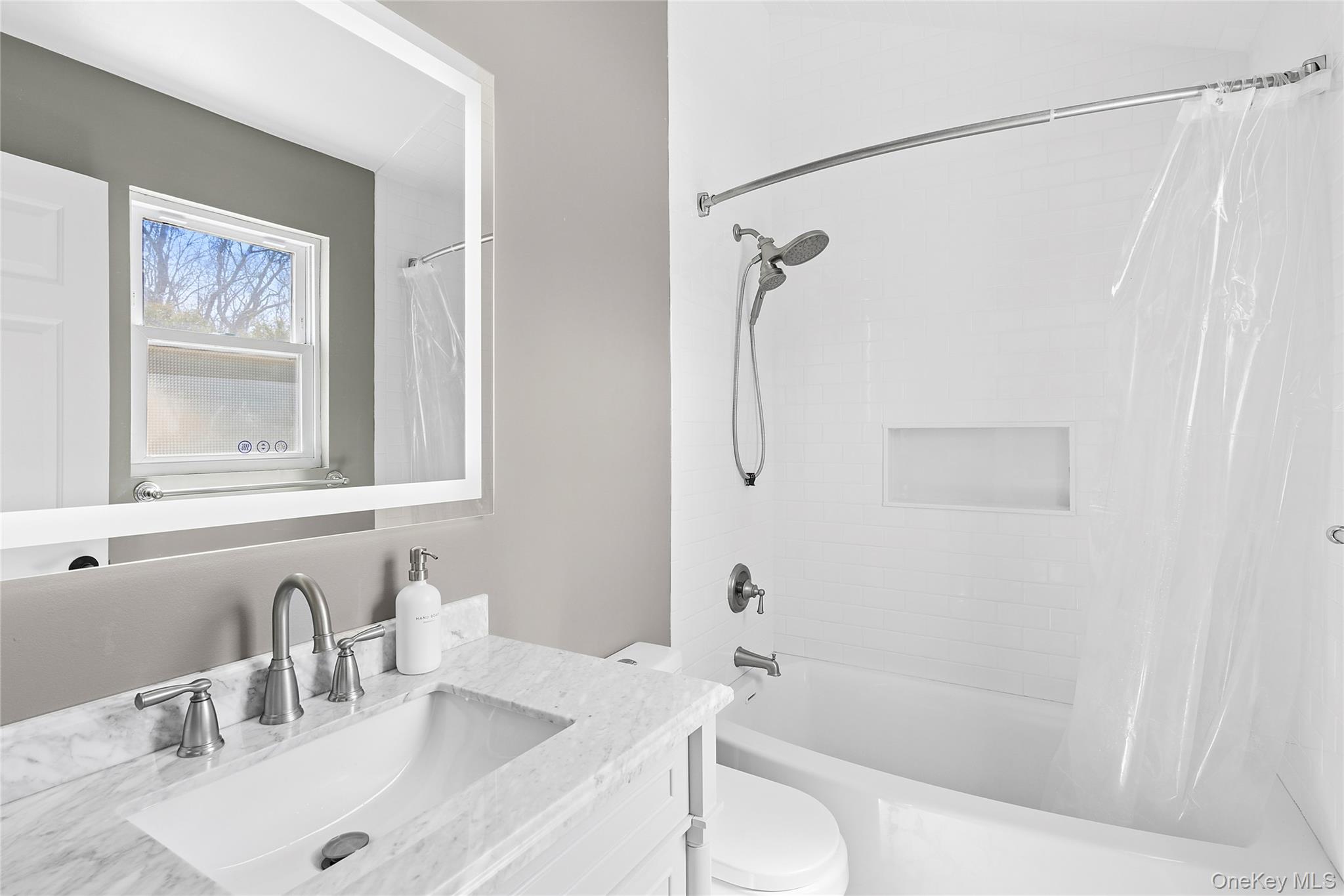 24 Woodridge Road Property Photo 10