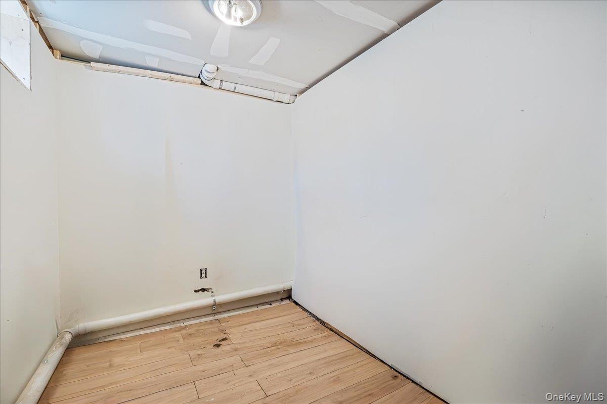 9744 81st Street Property Photo 19
