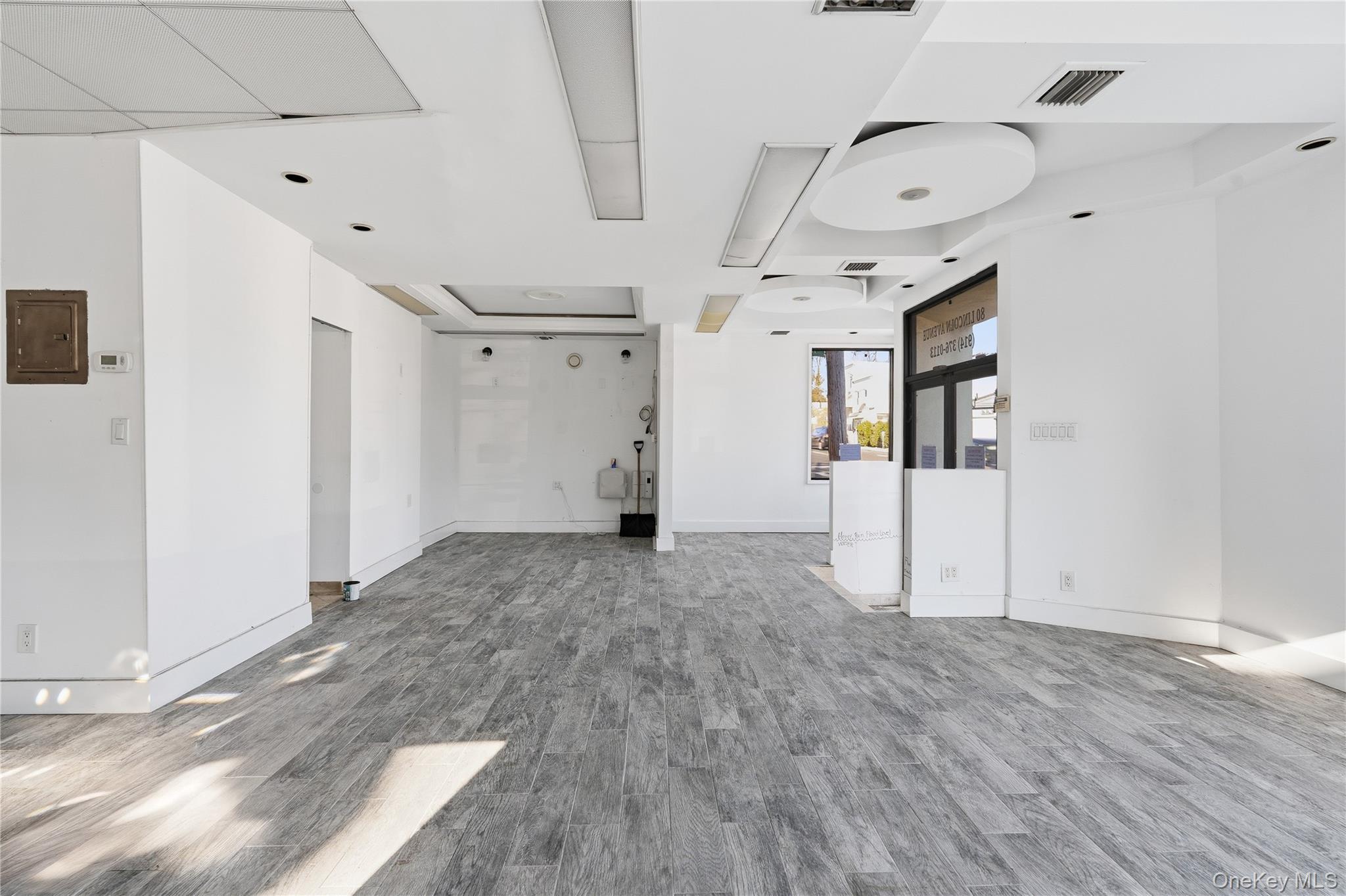 80 Lincoln Avenue Property Photo 18