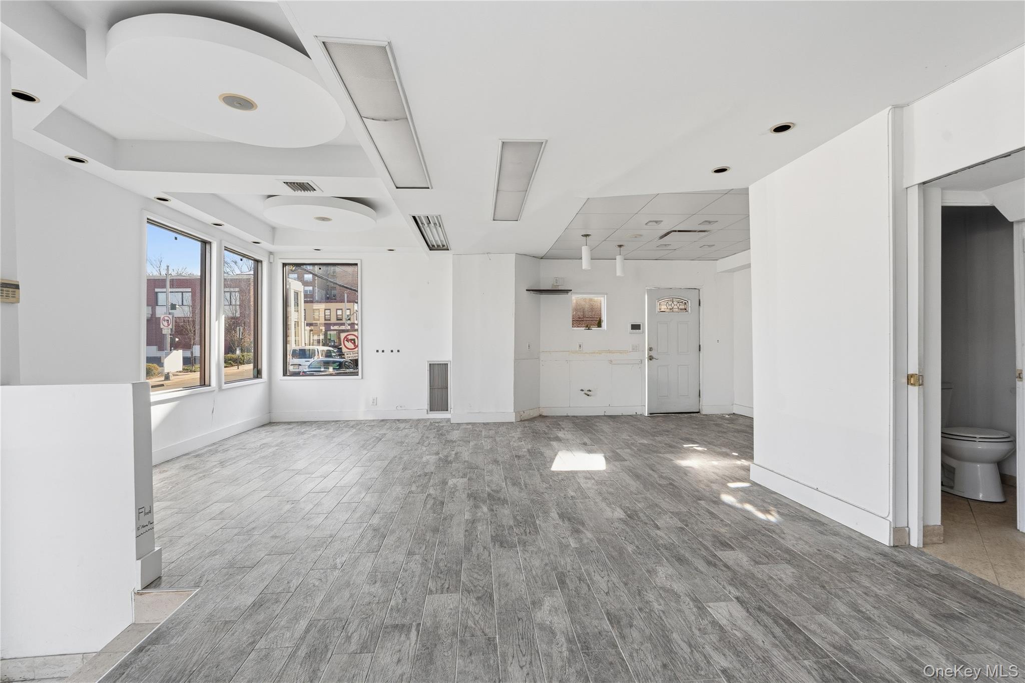 80 Lincoln Avenue Property Photo 22