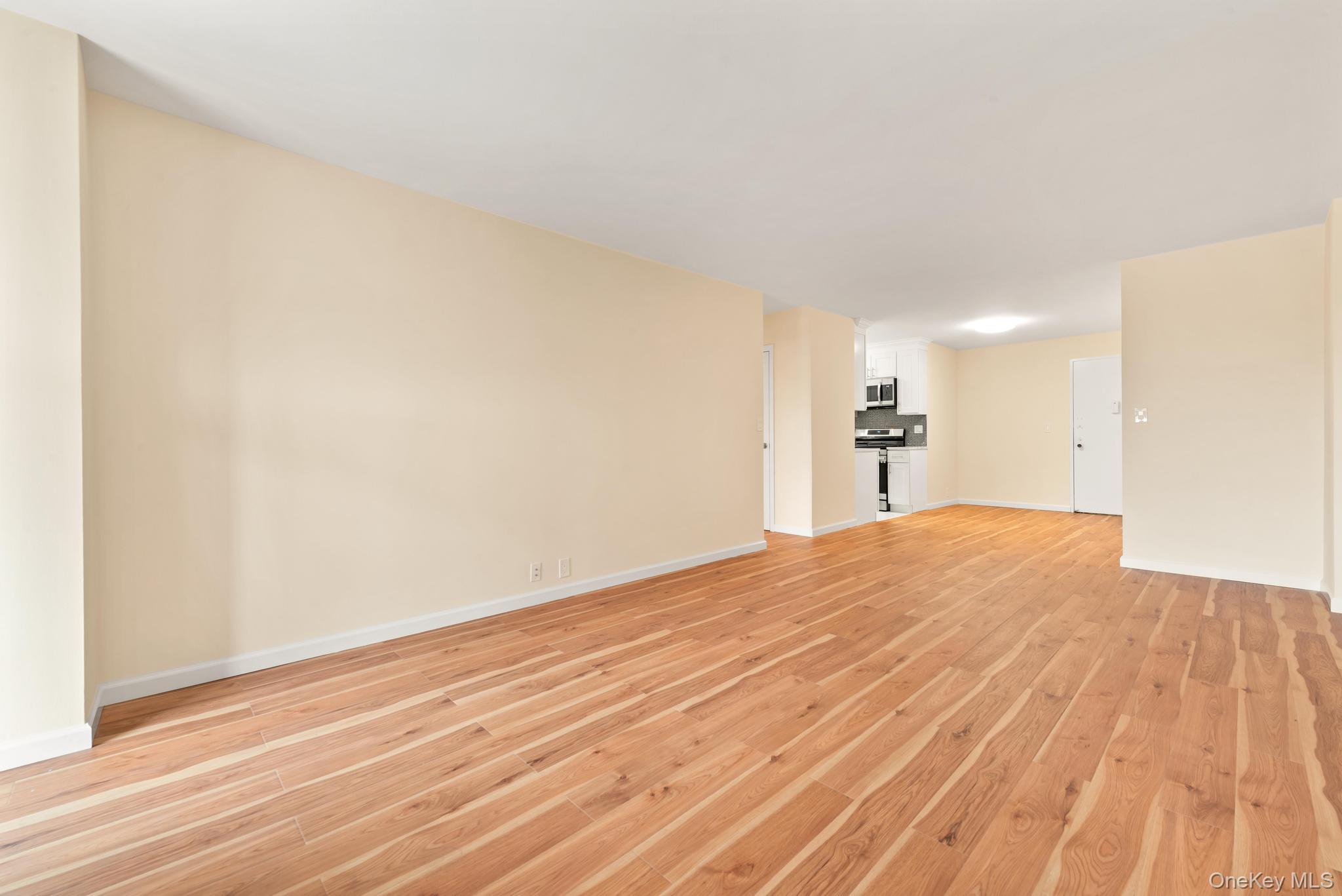 70-25 Yellowstone Boulevard 3u Property Photo 8
