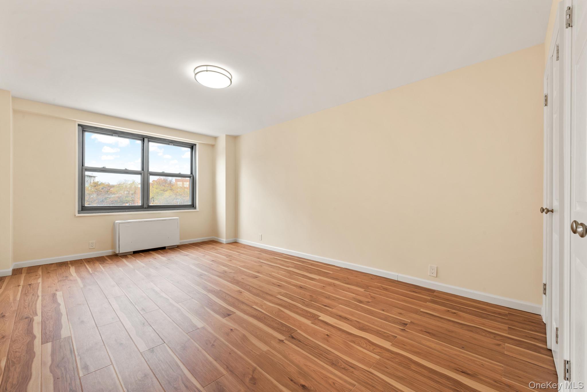 70-25 Yellowstone Boulevard 3u Property Photo 17