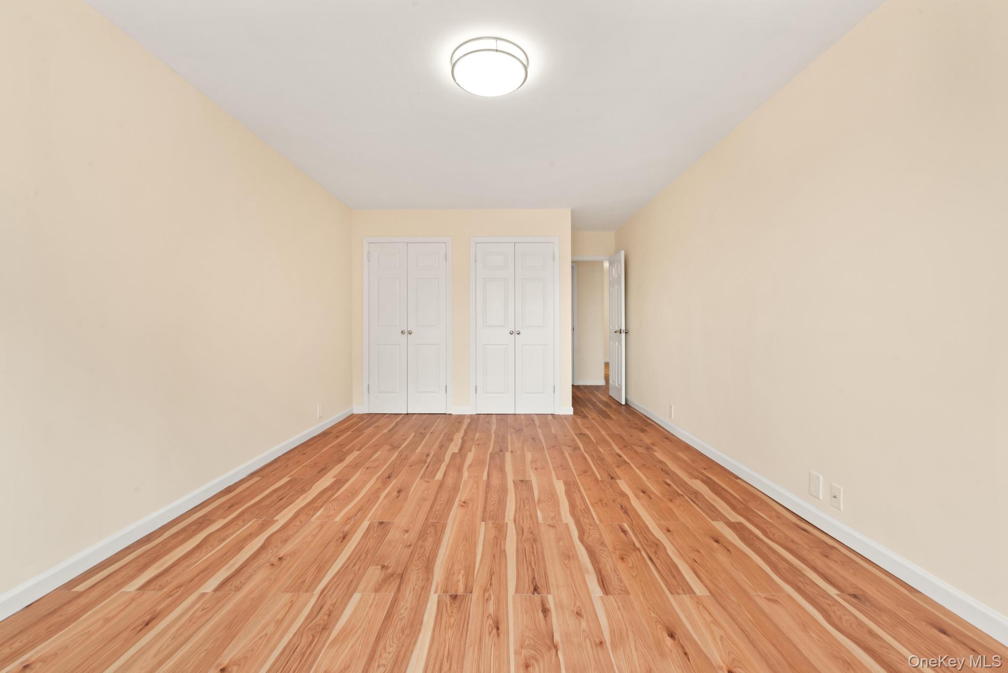 70-25 Yellowstone Boulevard 3u Property Photo 18