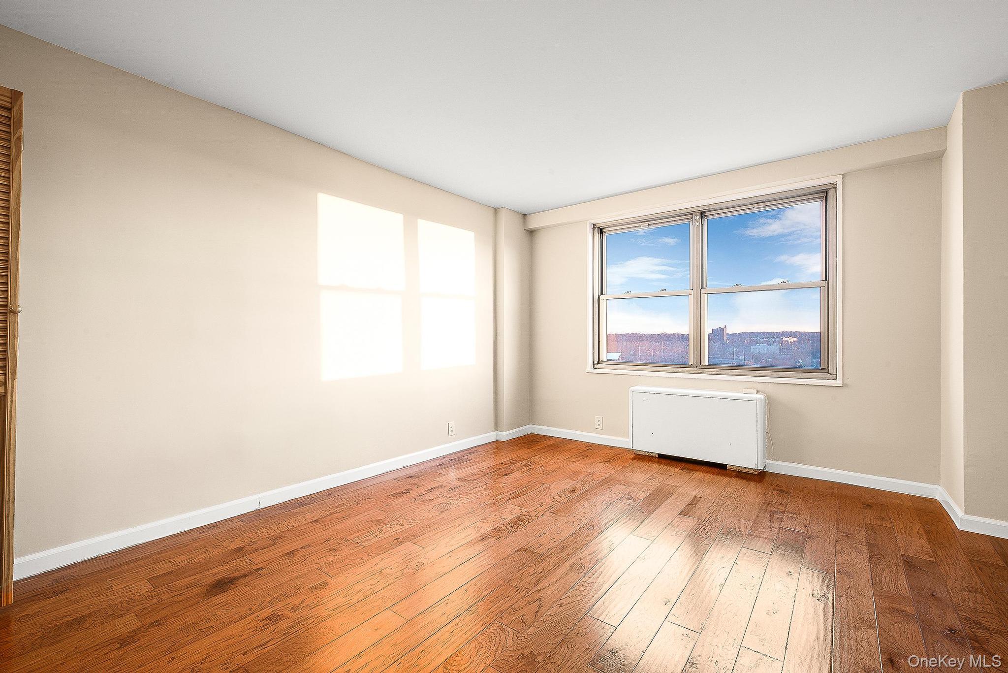 70-25 Yellowstone Boulevard 14o Property Photo 14