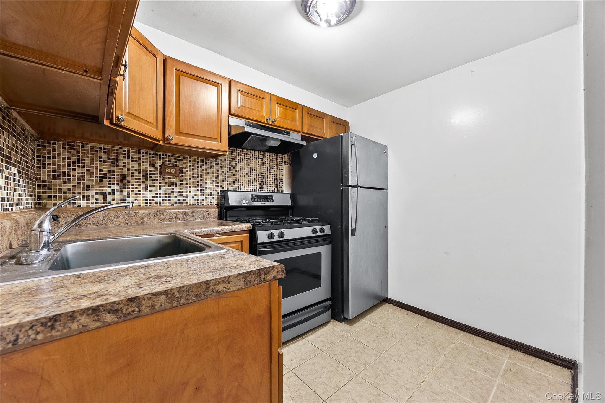 1907 Edenwald Avenue Property Photo 22