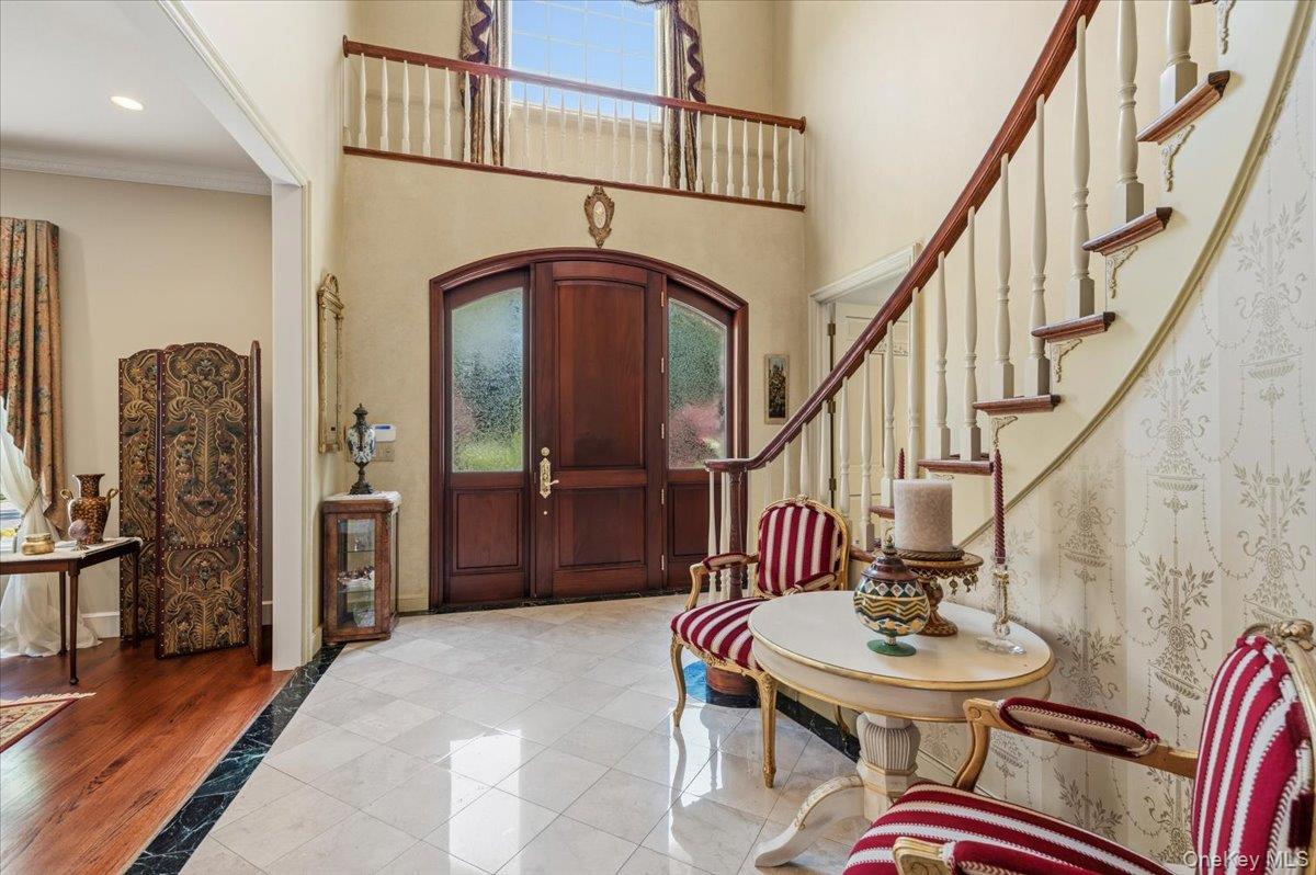 10 Overbrook Lane Property Photo 4