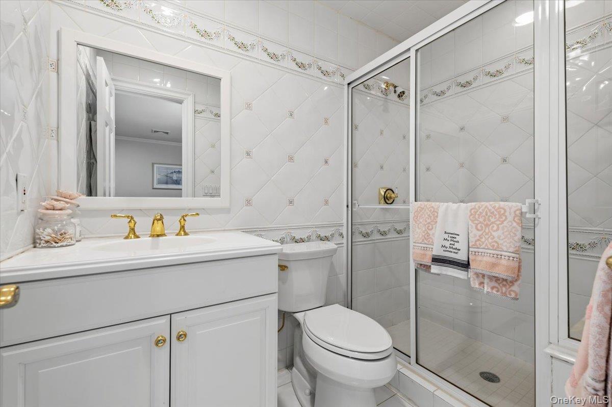 10 Overbrook Lane Property Photo 25