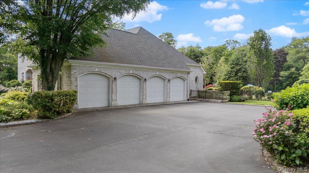 10 Overbrook Lane Property Photo 31