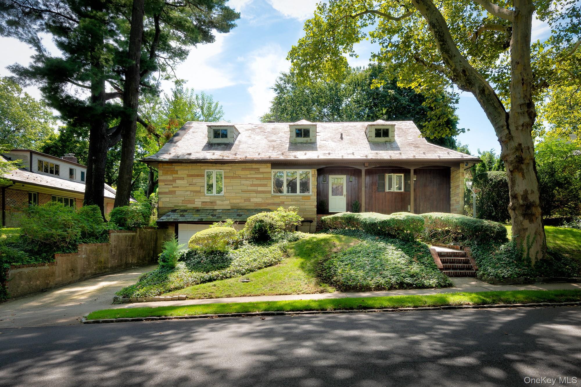 200 Melbourne Road Property Photo 2