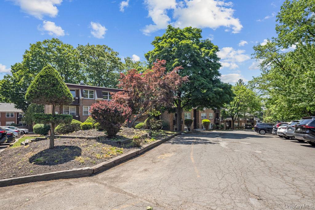 160 E Kearsing Parkway Property Photo 18