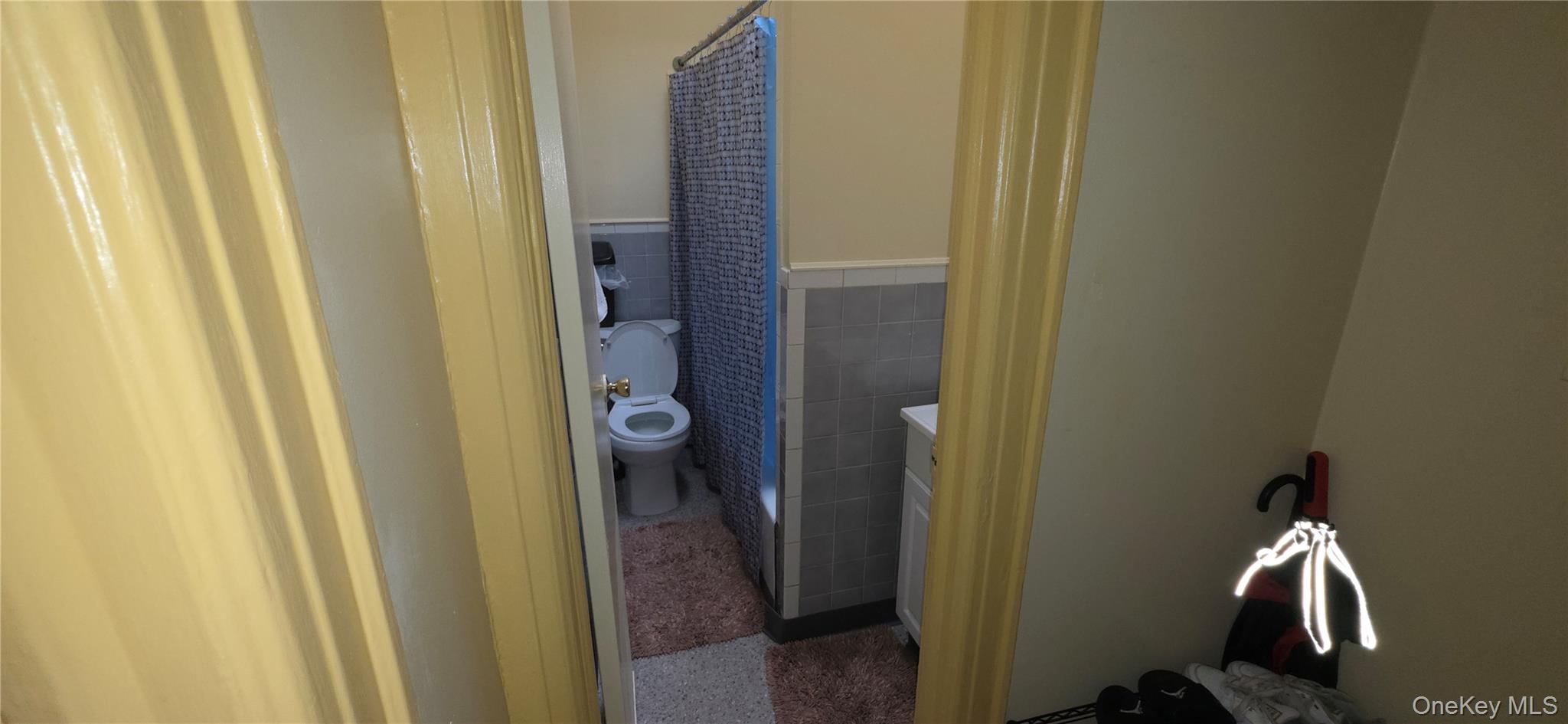 65-12 Myrtle Avenue Property Photo 23