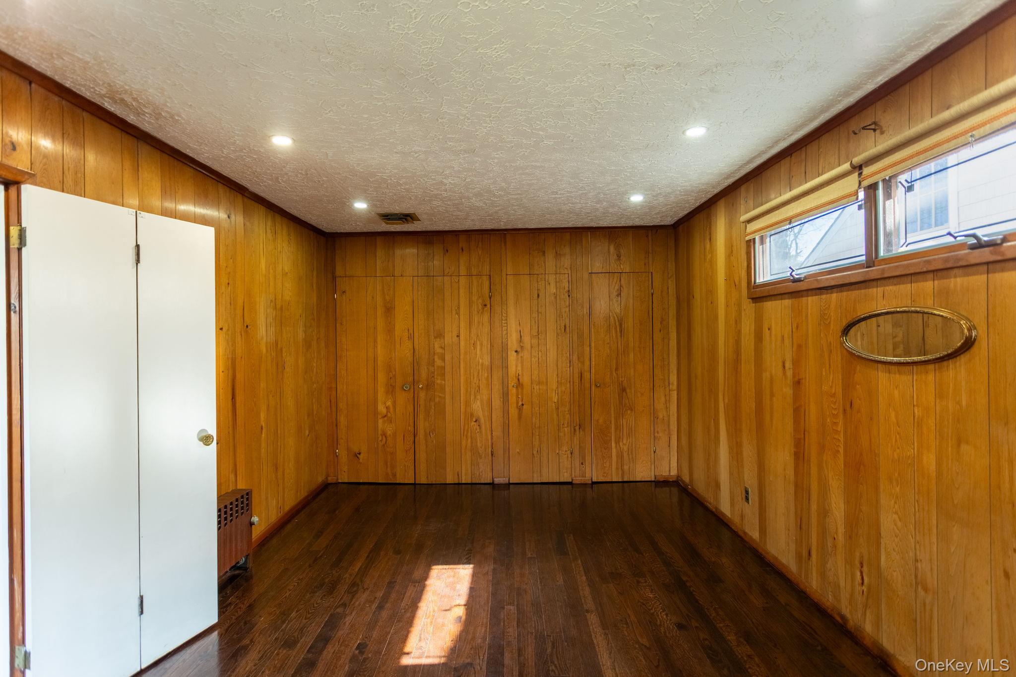 85-32 213th Street Property Photo 10
