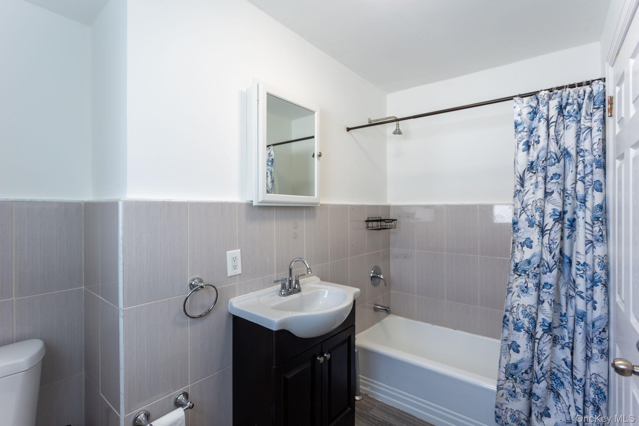 85-32 213th Street Property Photo 19