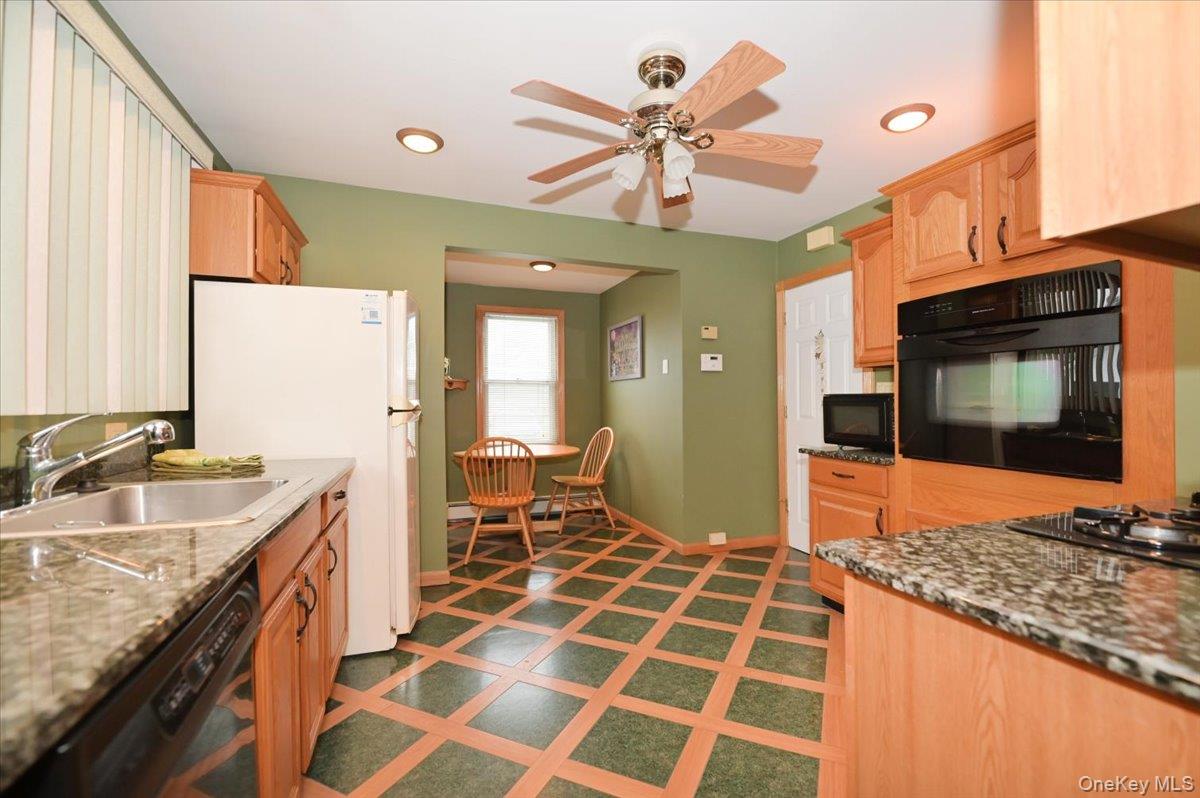 2016 Abbot Avenue Property Photo 14