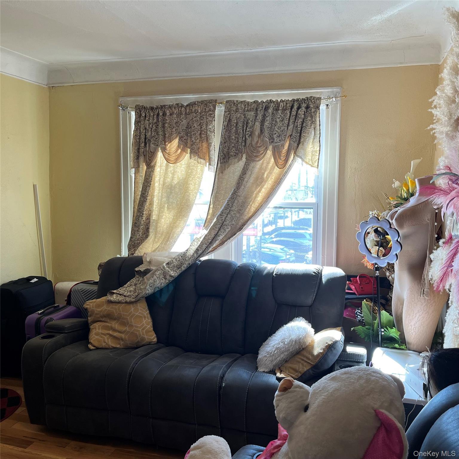 13401 Liberty Avenue Property Photo 18