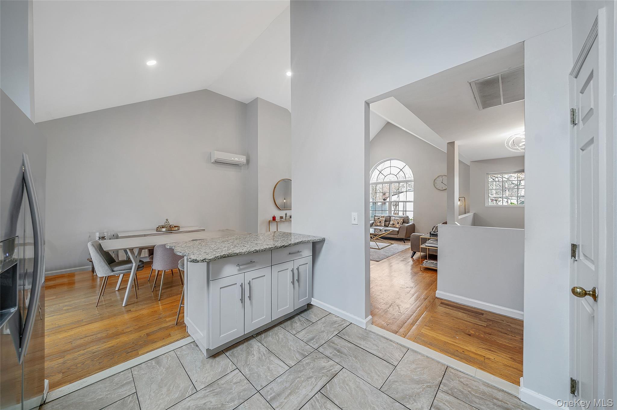 6 Denmark Court Property Photo 8