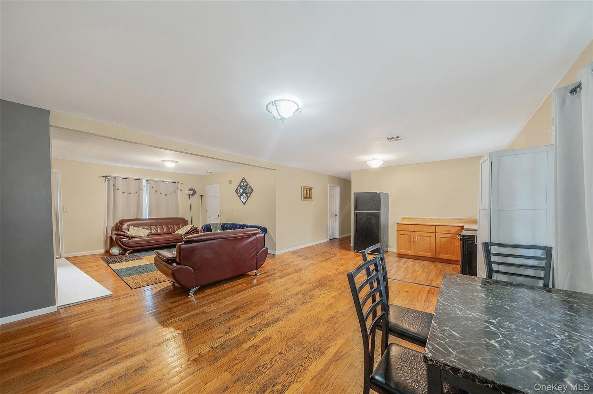 6 Denmark Court Property Photo 15