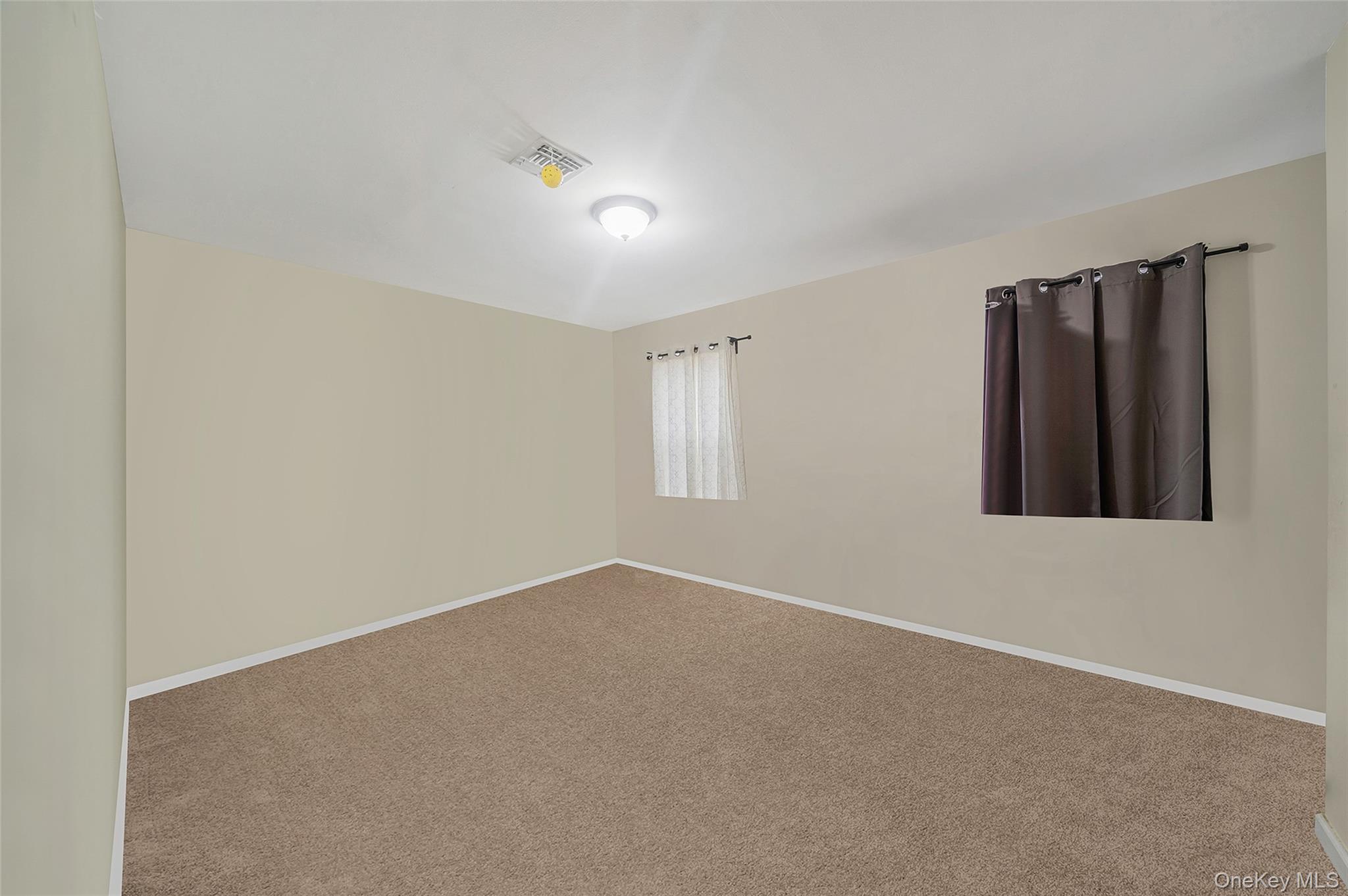 6 Denmark Court Property Photo 18