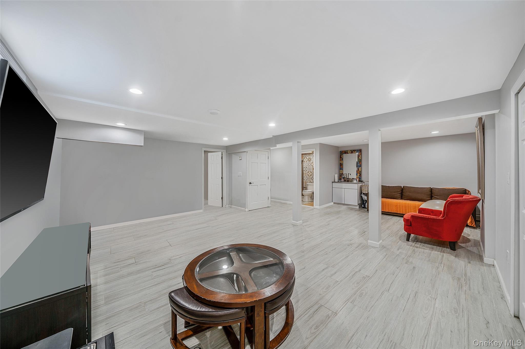 6 Denmark Court Property Photo 28