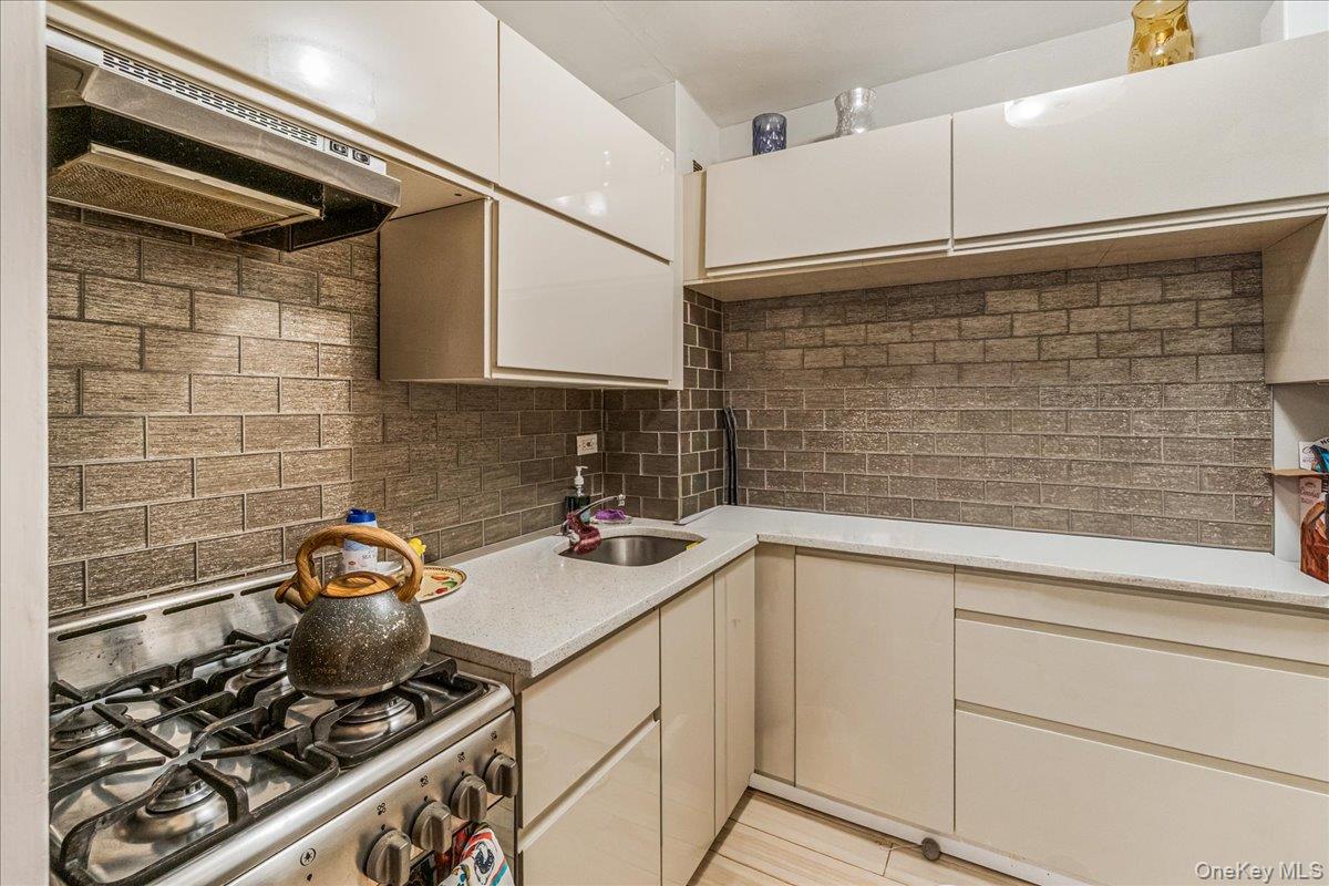 735 Avenue 3l Property Photo 5