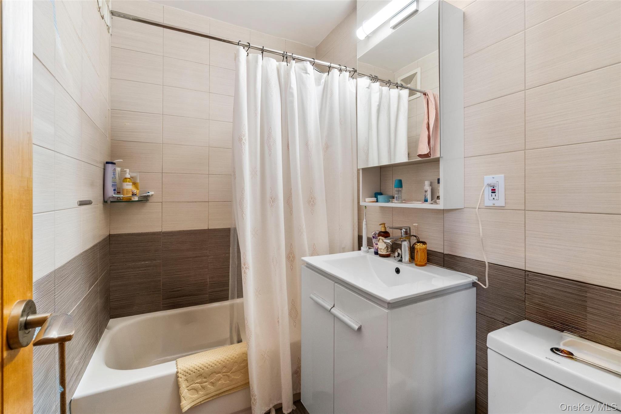 735 Avenue 3l Property Photo 11