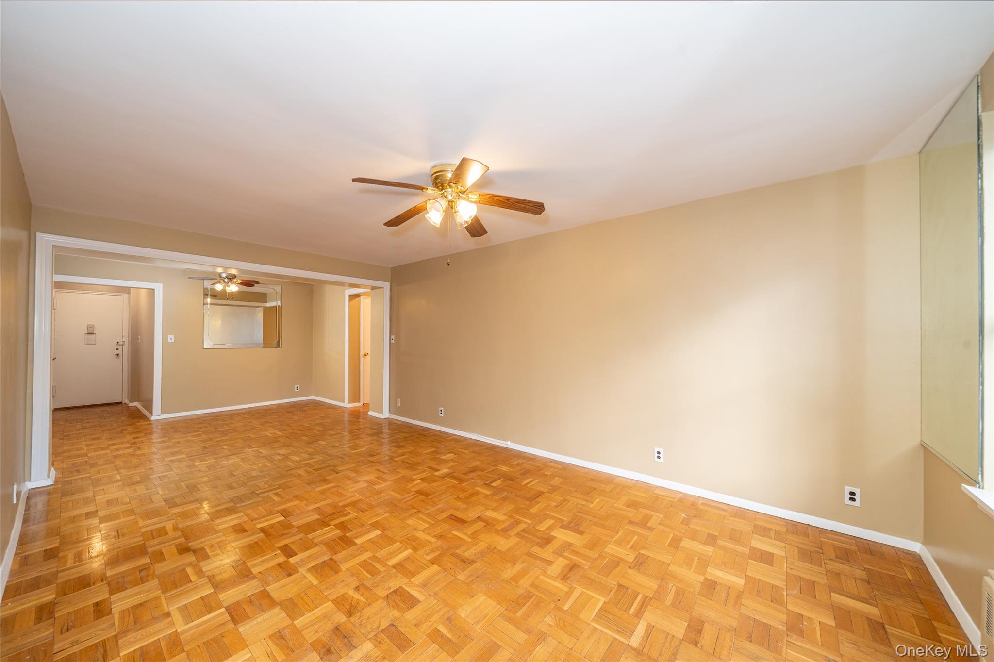 4380 Vireo Avenue 1f Property Photo 4