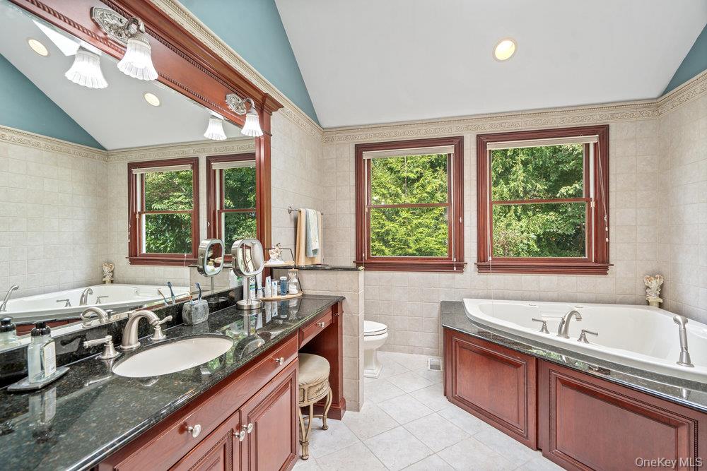 9 Defeo Court Property Photo 20