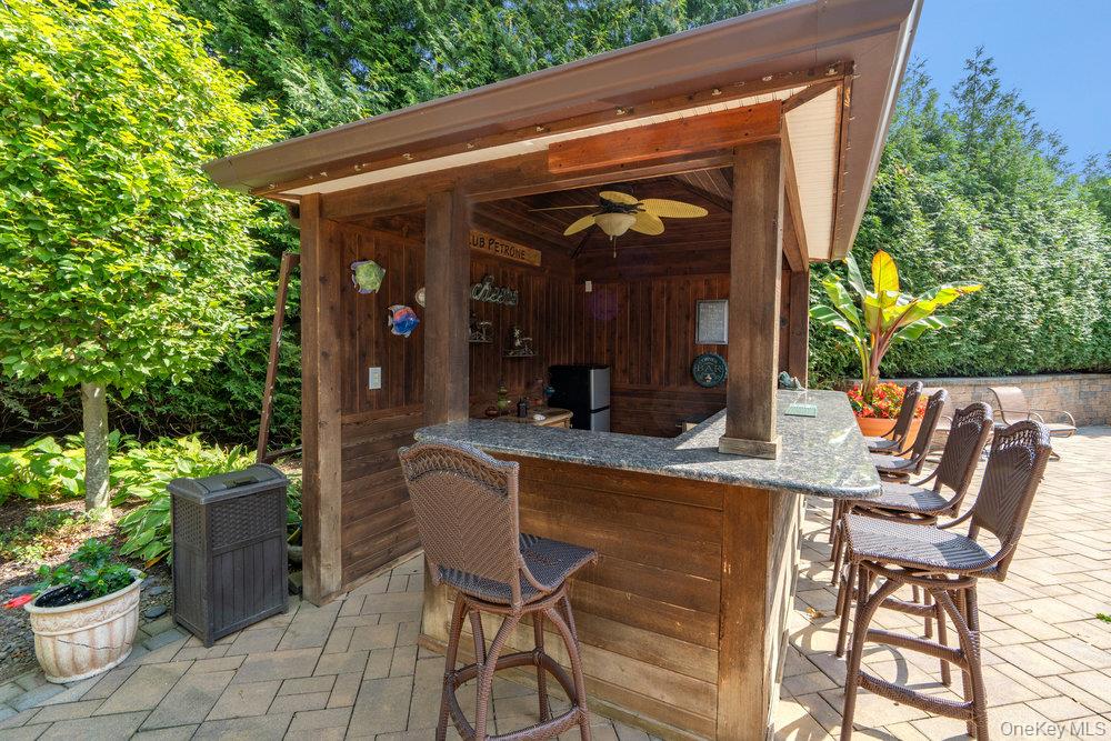 9 Defeo Court Property Photo 36