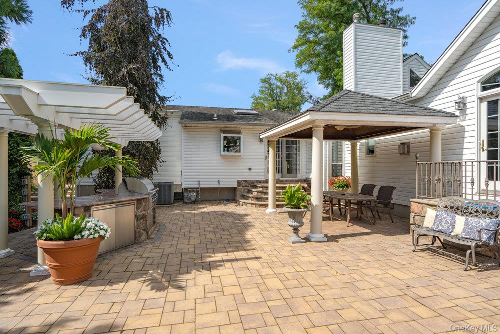 9 Defeo Court Property Photo 39