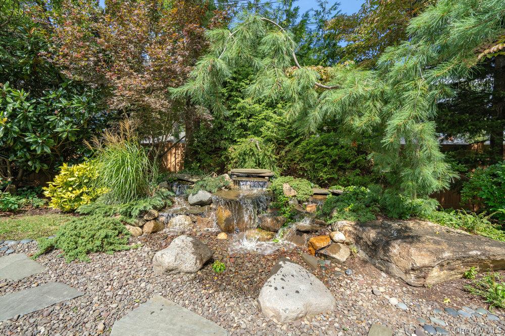 9 Defeo Court Property Photo 42