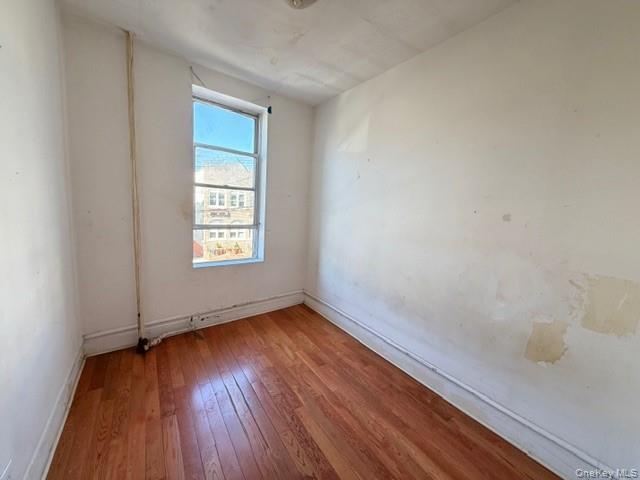 2896 Heath Avenue Property Photo 6