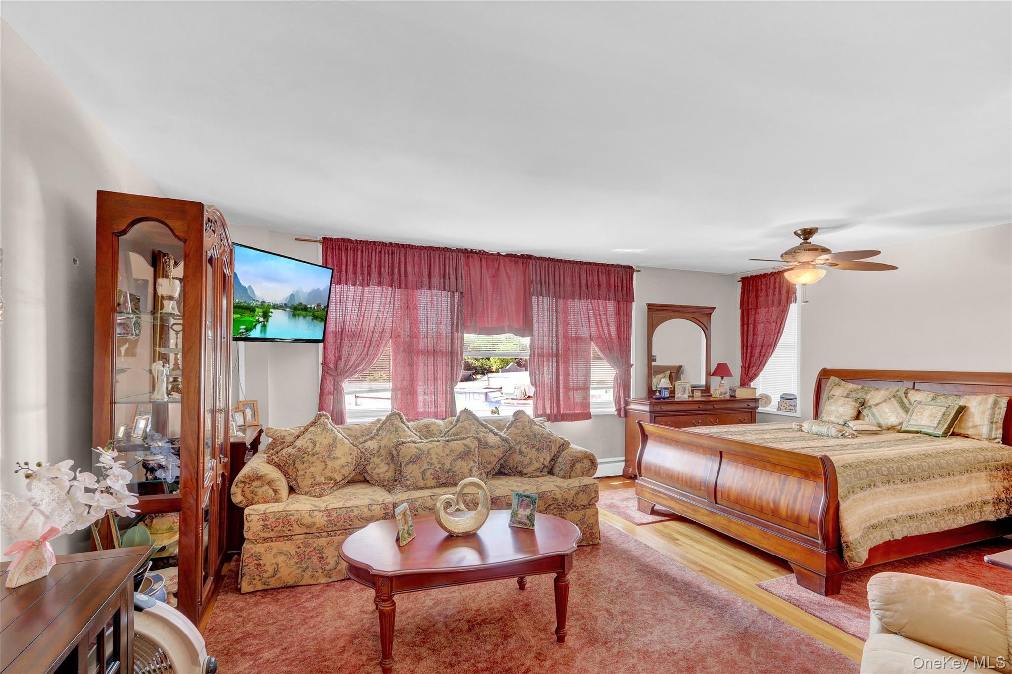 54-44 Little Neck Parkway 2a Property Photo 10