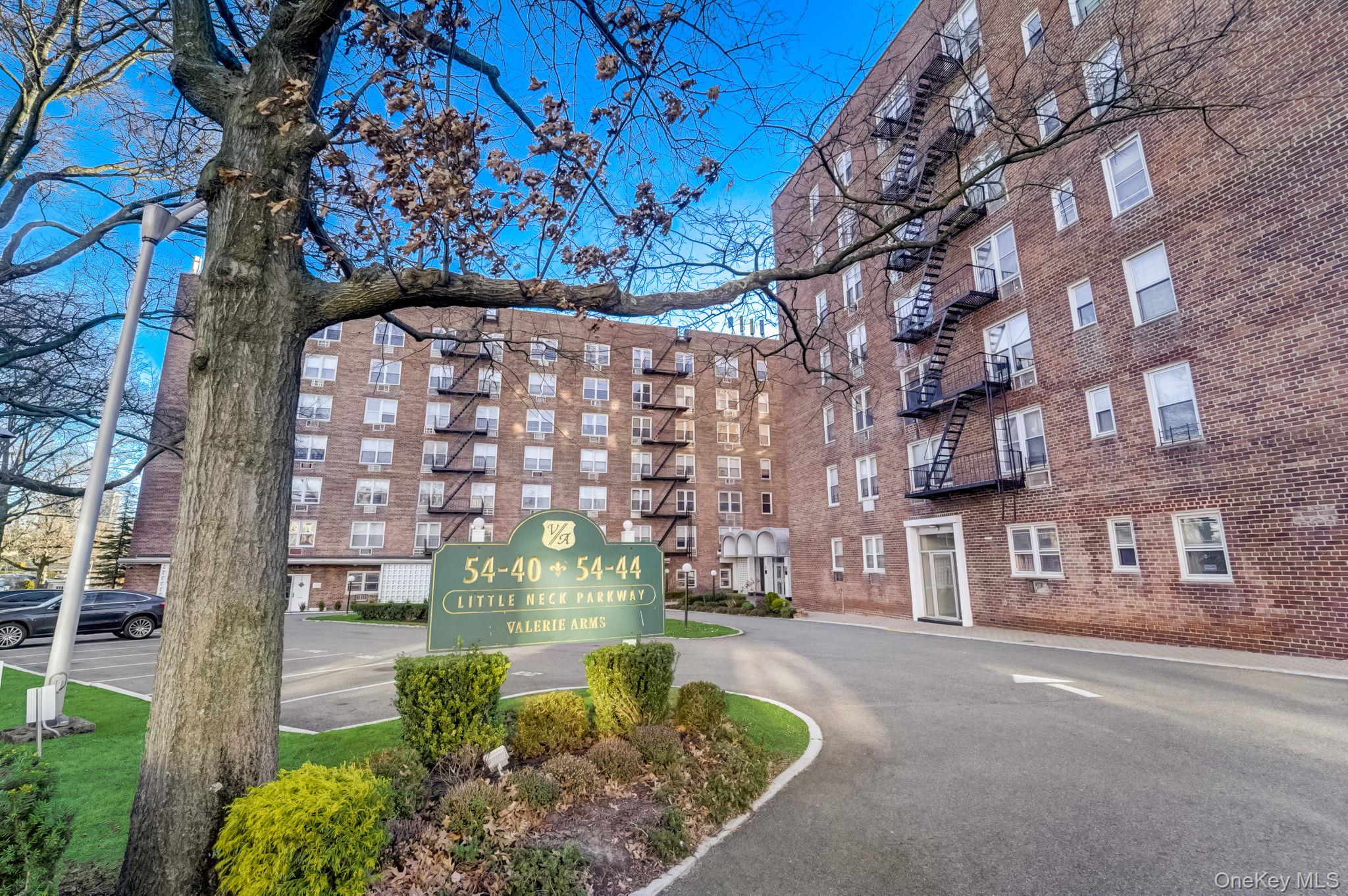 54-44 Little Neck Parkway 2a Property Photo 23