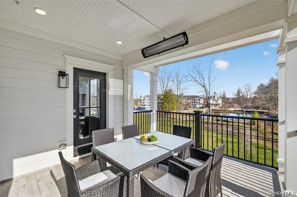 1840 Soundview Court Property Photo 18