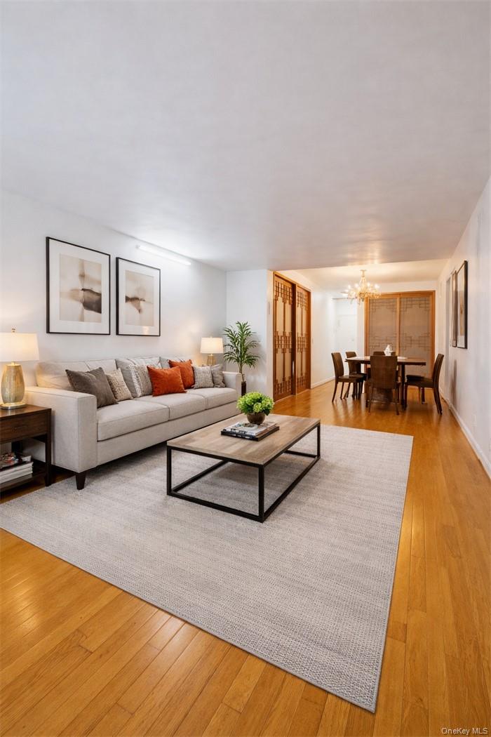 134-54 Maple Avenue 2w Property Photo 4