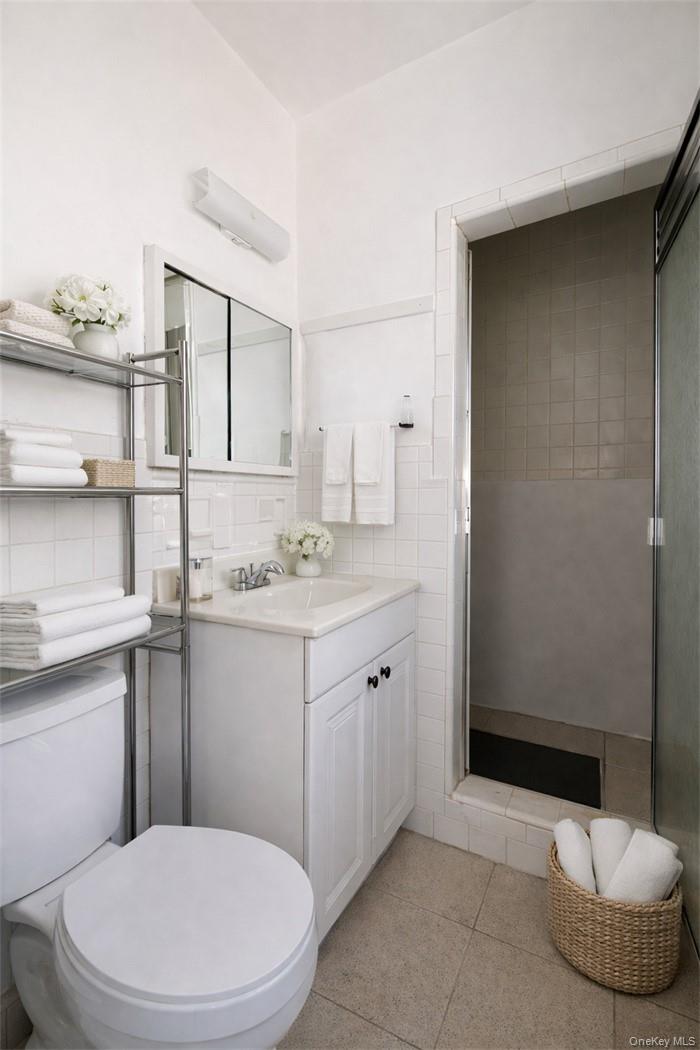 134-54 Maple Avenue 2w Property Photo 15