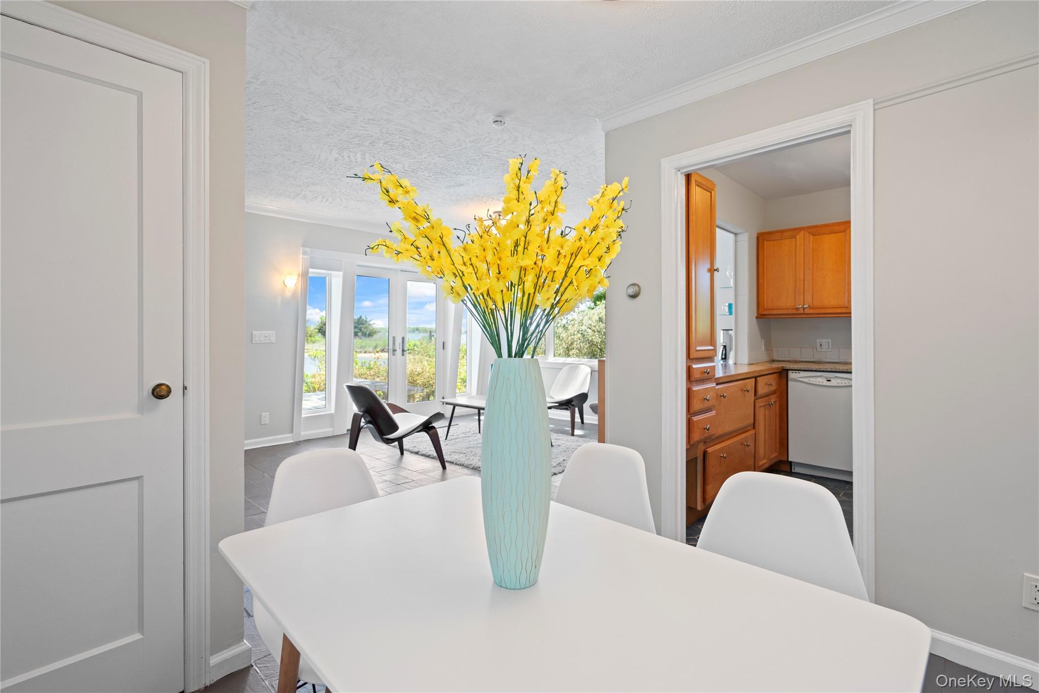 55 West End Avenue Property Photo 8