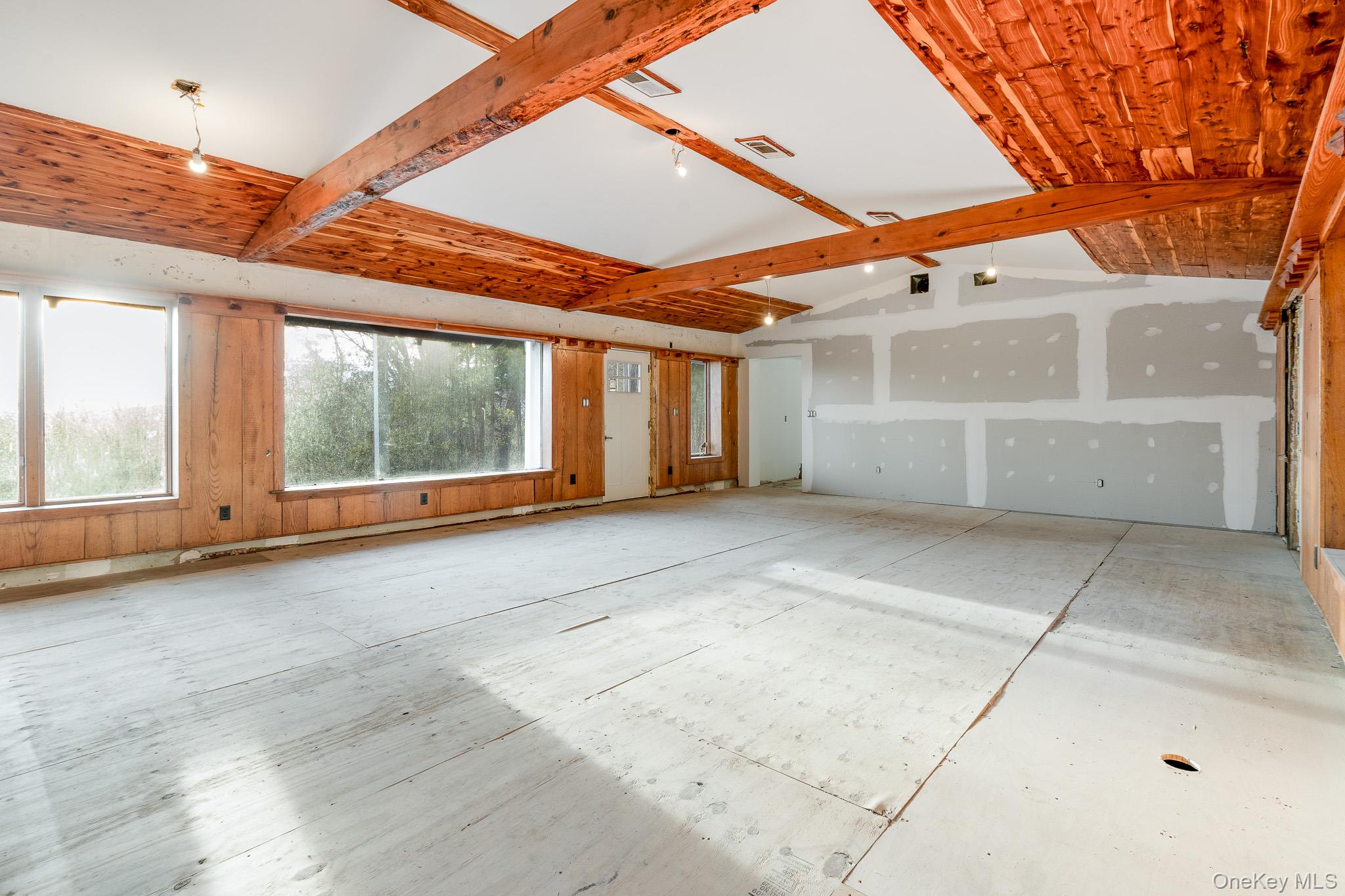 233 Forest Hill Drive Property Photo 11