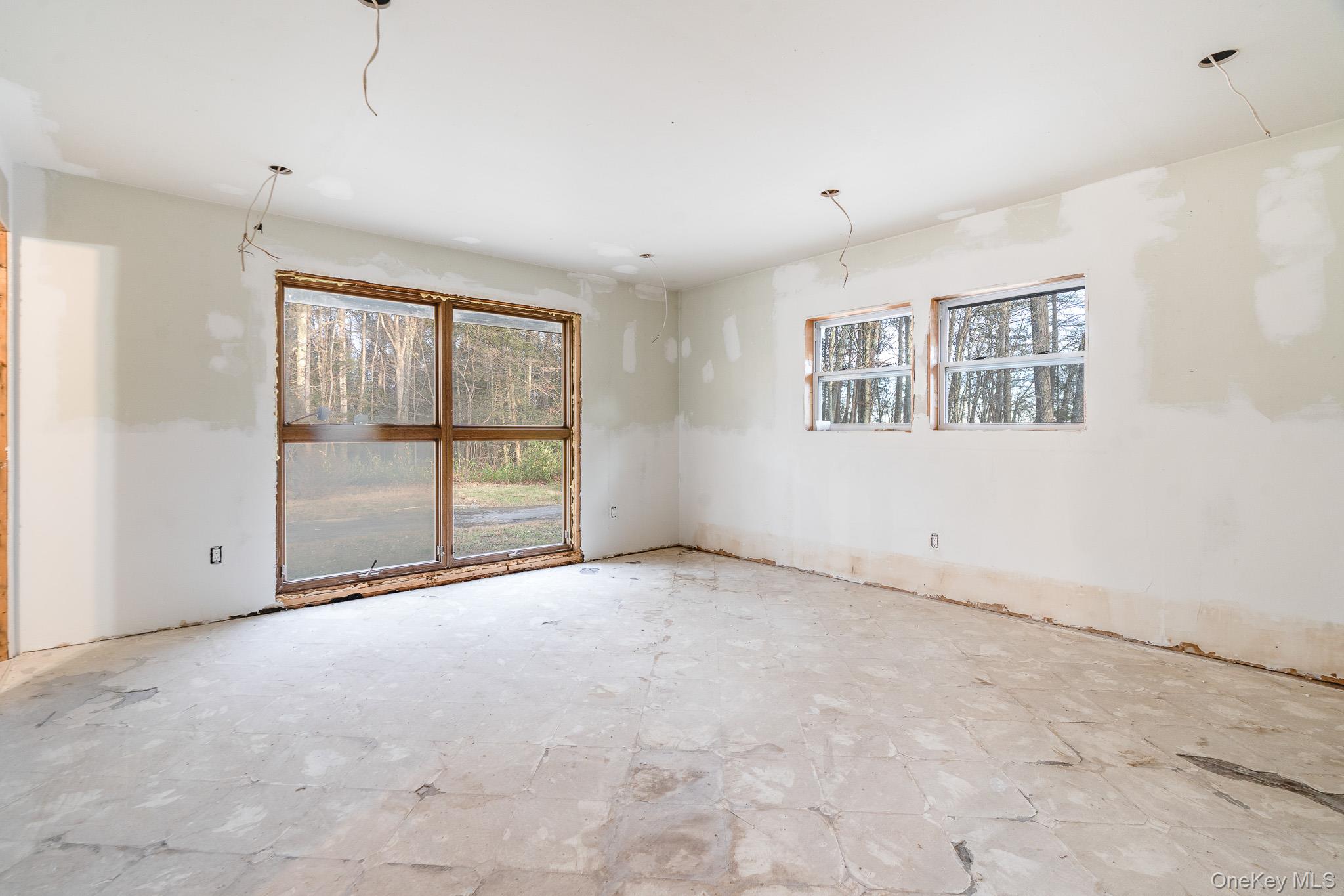 233 Forest Hill Drive Property Photo 17