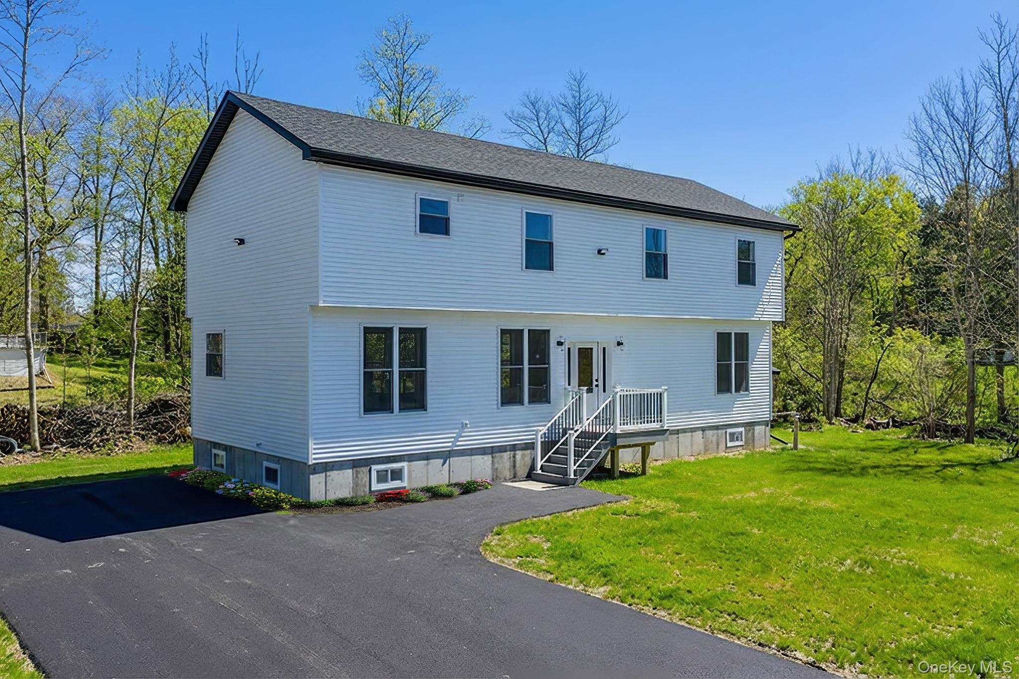6 Maple Avenue Property Photo 1