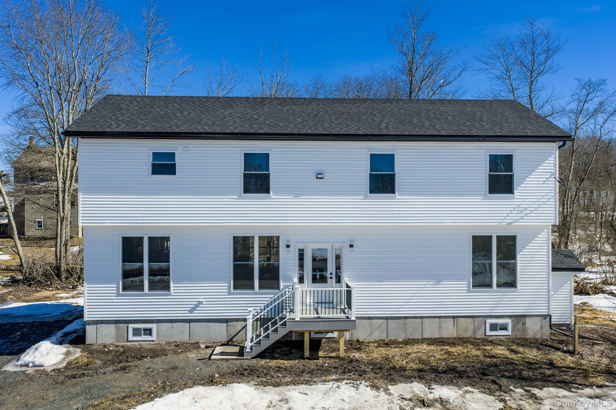 6 Maple Avenue Property Photo 2