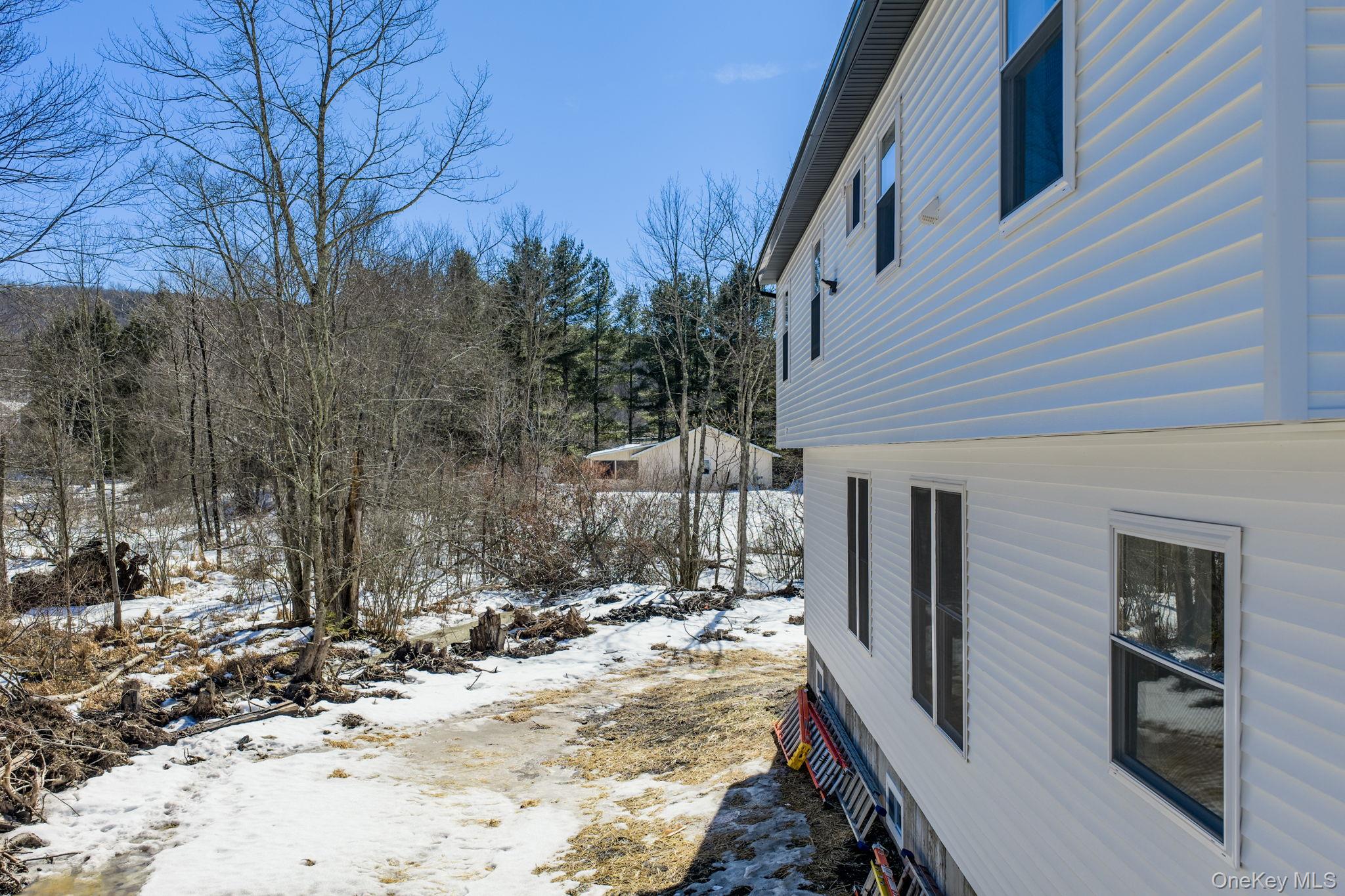 6 Maple Avenue Property Photo 40
