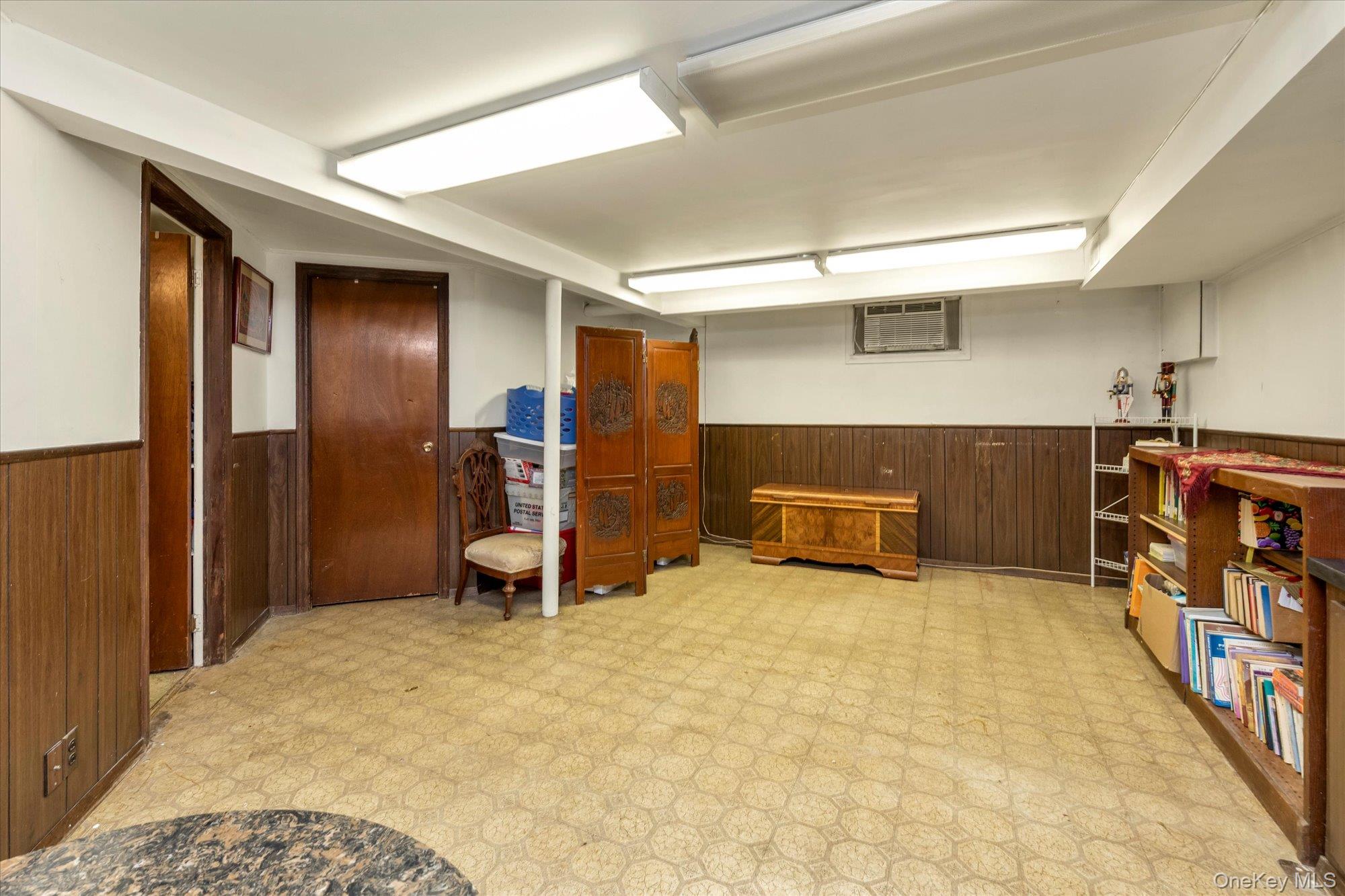 104 E. Melrose Street Property Photo 19