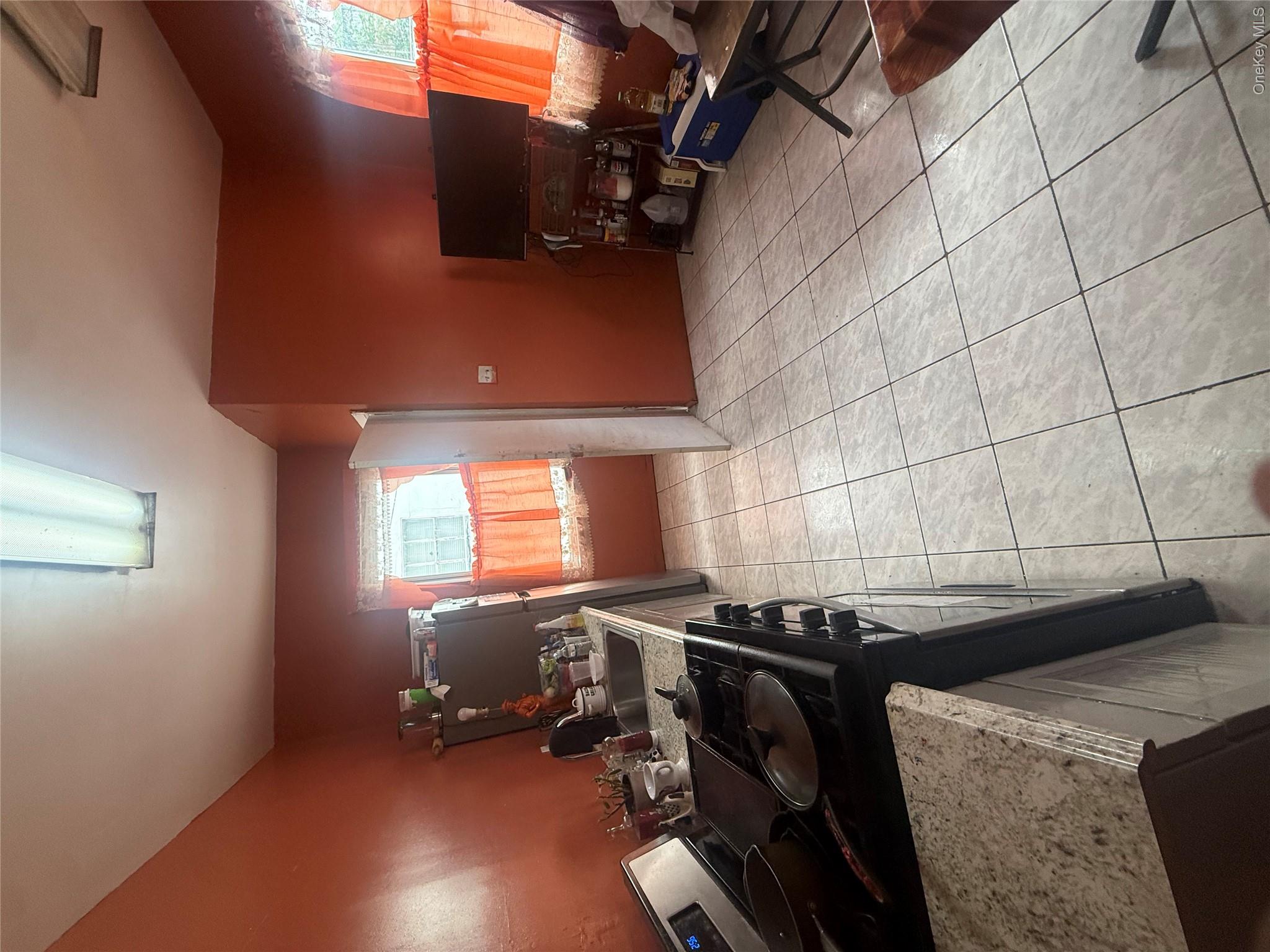1278 Schenectady Avenue Property Photo 6