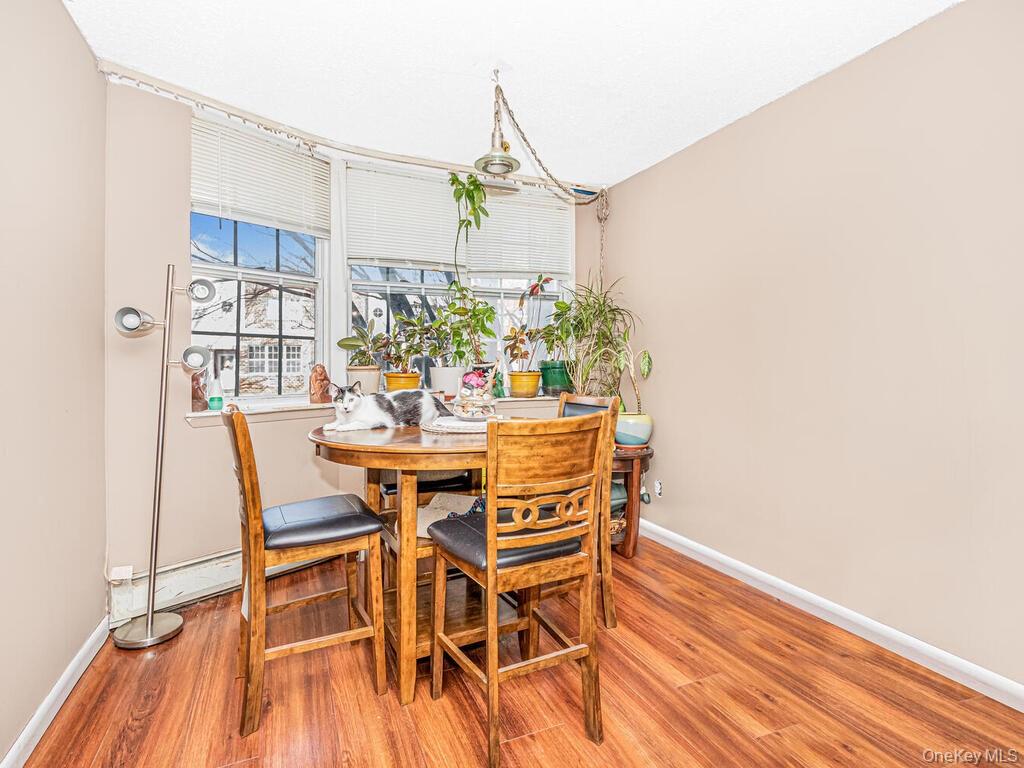 210 Sunset Boulevard Property Photo 4