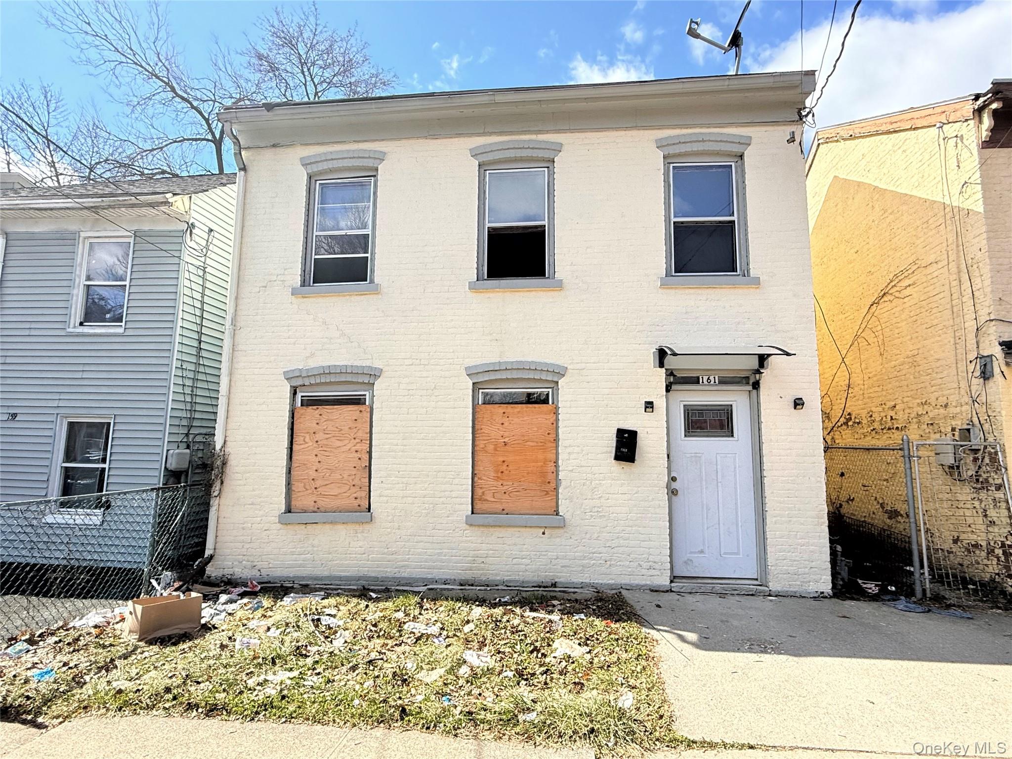 161 N Miller Street Property Photo 2
