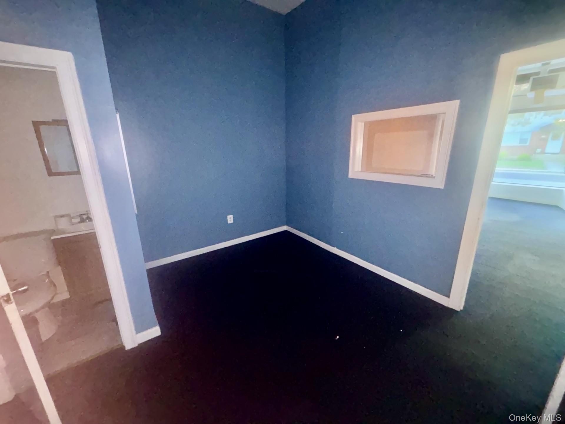 188 Hempstead Avenue Property Photo 4