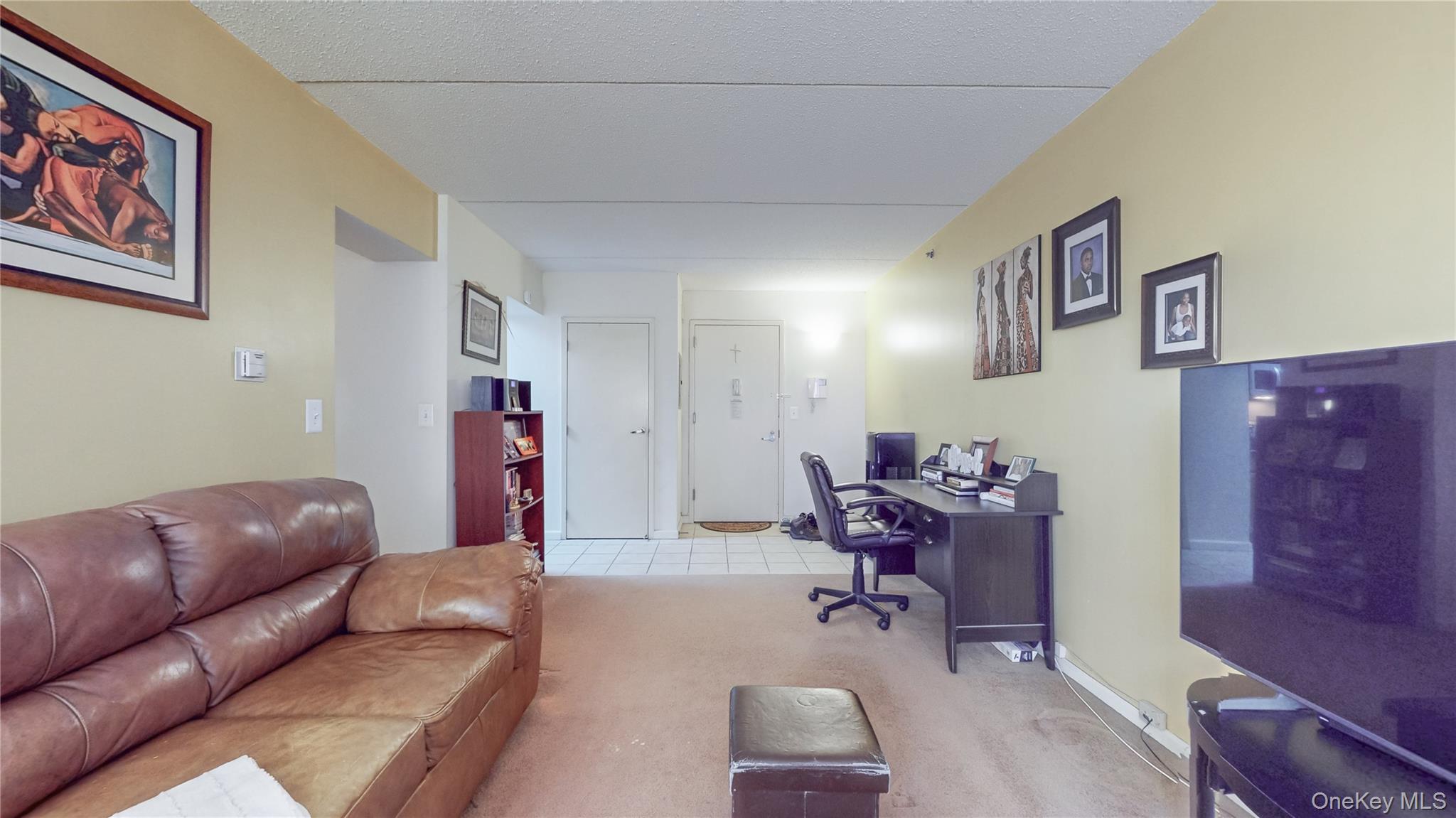 1275 Grant Avenue 4i Property Photo 4