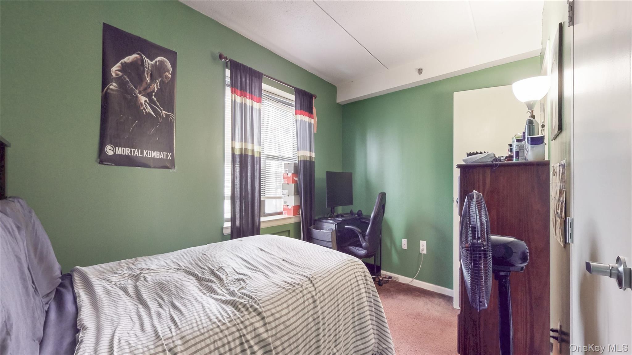 1275 Grant Avenue 4i Property Photo 14