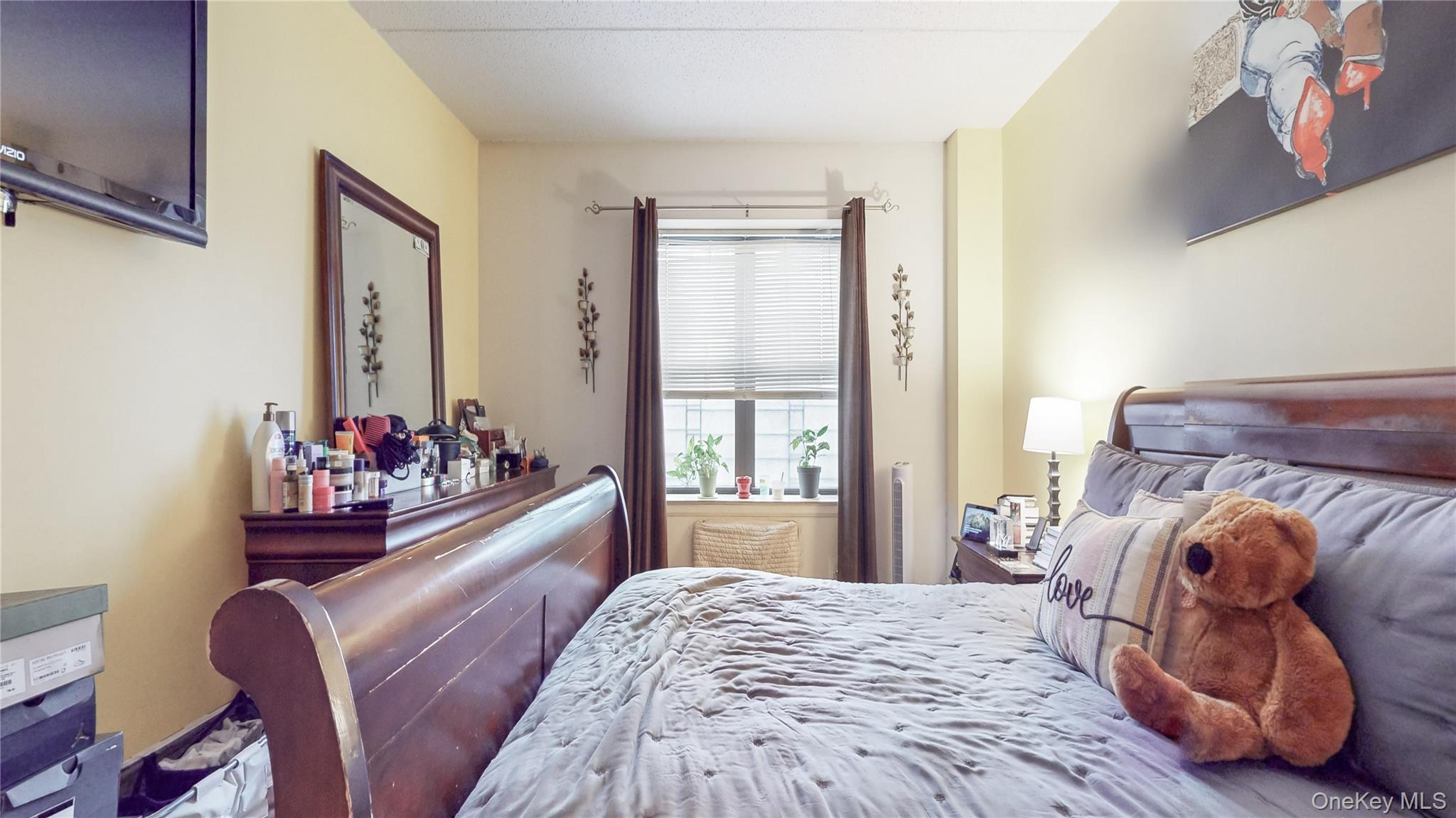 1275 Grant Avenue 4i Property Photo 17